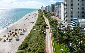 Hilton Miami Beach Cabana